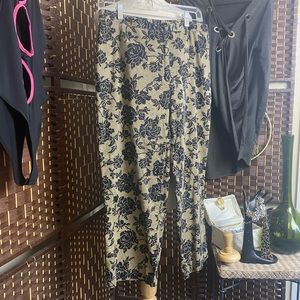 Offer   George black rose tan floral lace print cropped ankle dress pant size 12